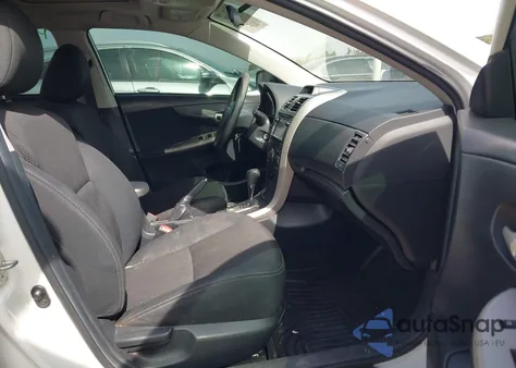 2013 Toyota Corolla S из США, поврежденный, VIN 5YFBU4EEXDP093291